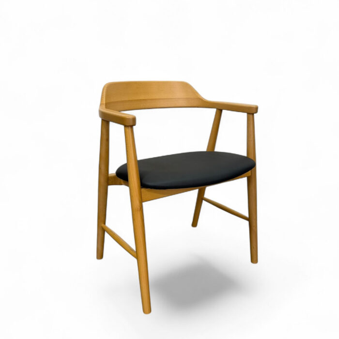 Lira Chair