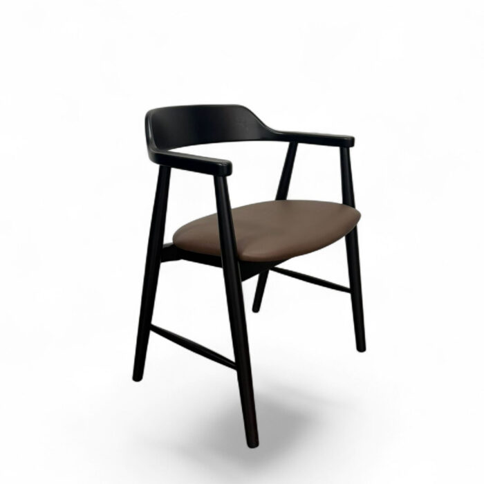 Lira Chair