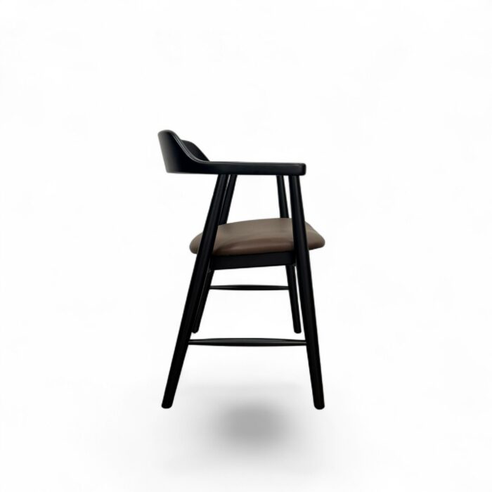Lira Chair