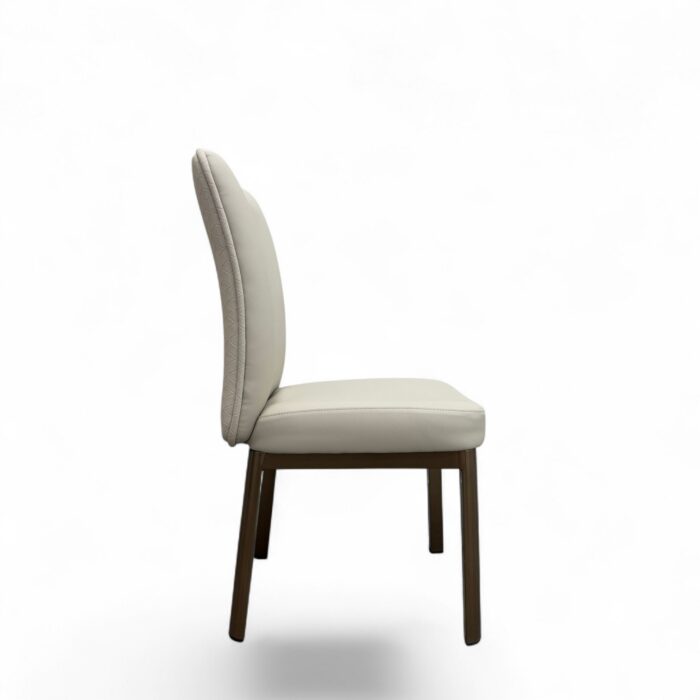 Plaza Chair